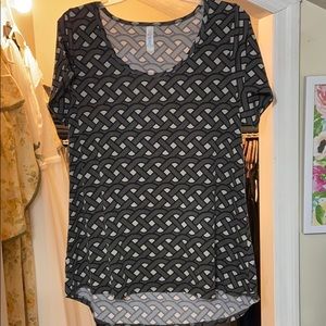 LulaRoe large shirt